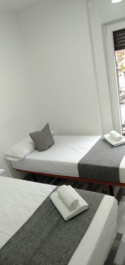Hostal Noche Y Dia Μαδρίτη Εξωτερικό φωτογραφία