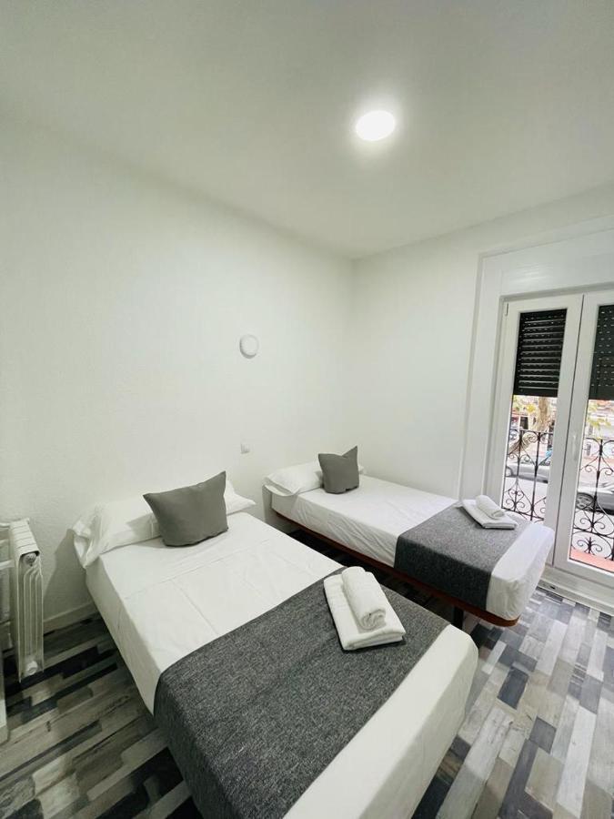 Hostal Noche Y Dia Μαδρίτη Εξωτερικό φωτογραφία