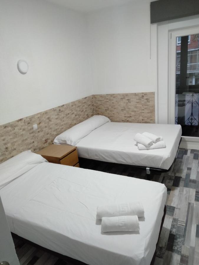 Hostal Noche Y Dia Μαδρίτη Εξωτερικό φωτογραφία