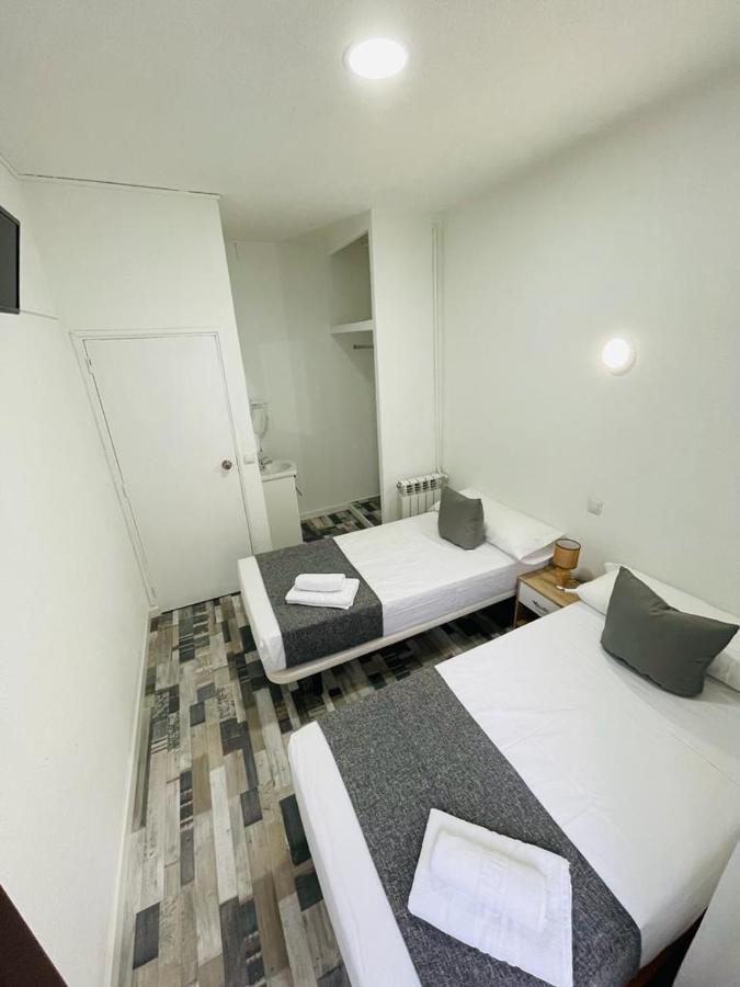 Hostal Noche Y Dia Μαδρίτη Εξωτερικό φωτογραφία